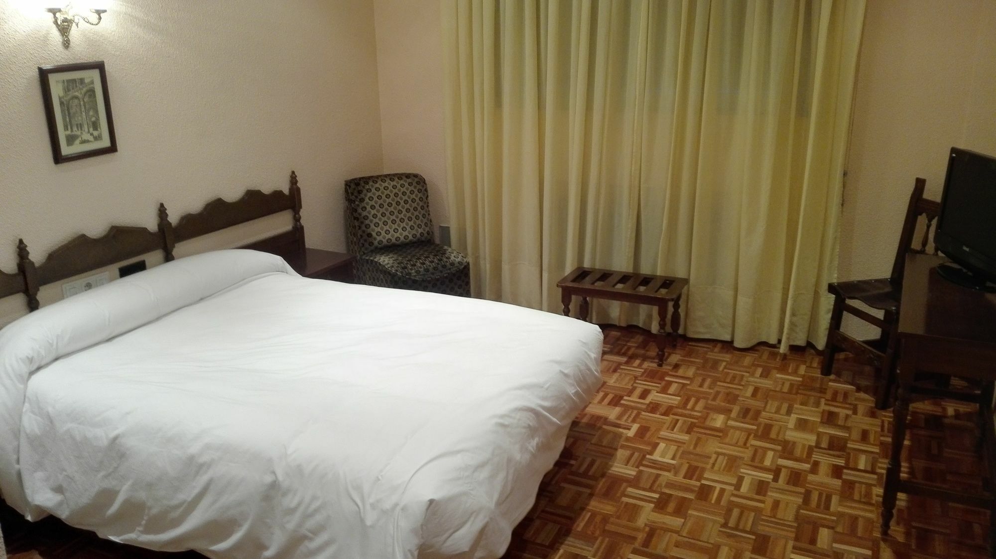 Hotel Castellano Centro Salamanka Zewnętrze zdjęcie