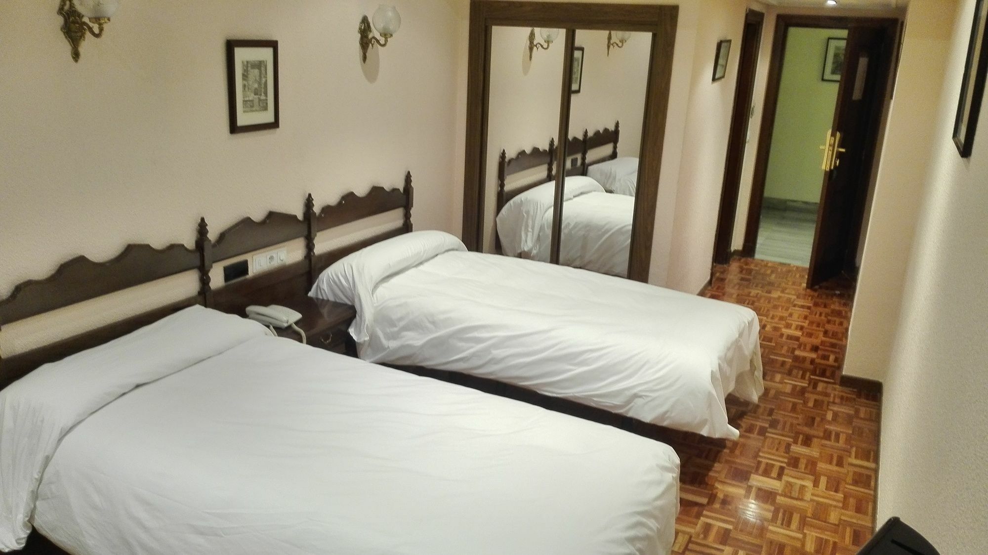 Hotel Castellano Centro Salamanka Zewnętrze zdjęcie